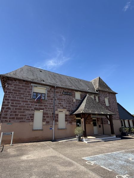 mairie  - foyer socio - culturel