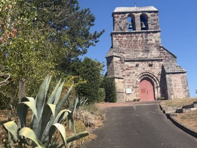 chemin d'accès l'église